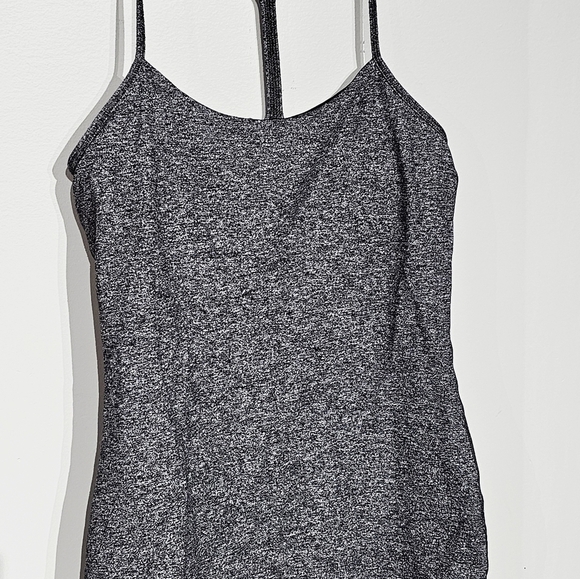 Lululemon Power Pose Tank Heathered Black Size 10 - Picture 4 of 8